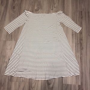Off the shoulder stripped Old Navy dress